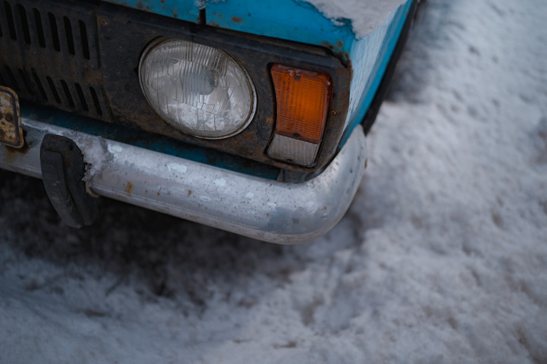 Photo start car in cold