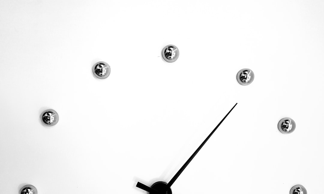 Photo punctuality