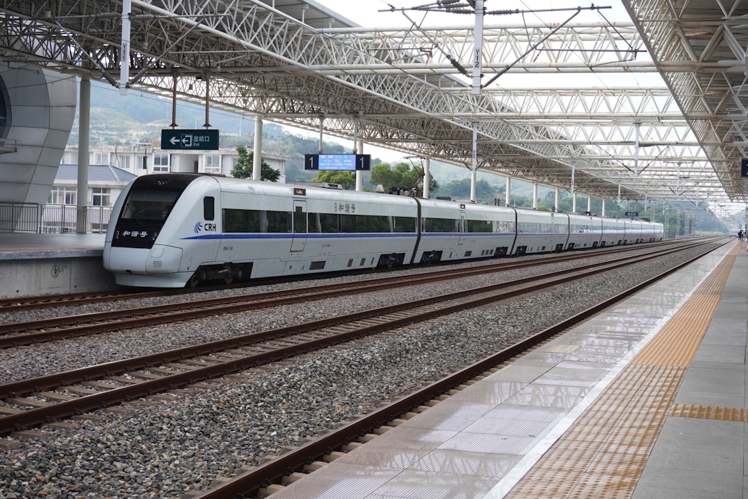 Photo networking efficient