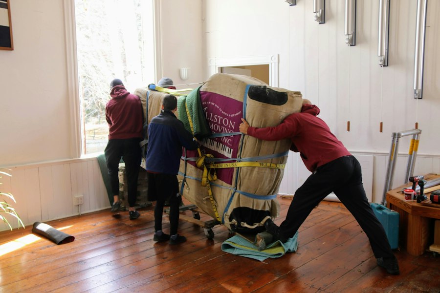 Photo moving organization